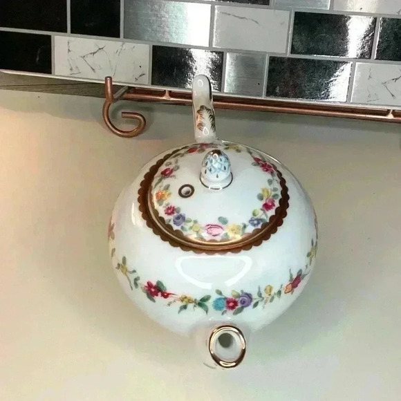 Vintage Chelsea-Derby Miniature Teapot and Cover 1985 (made) Franklin Mint - Picture 14 of 16